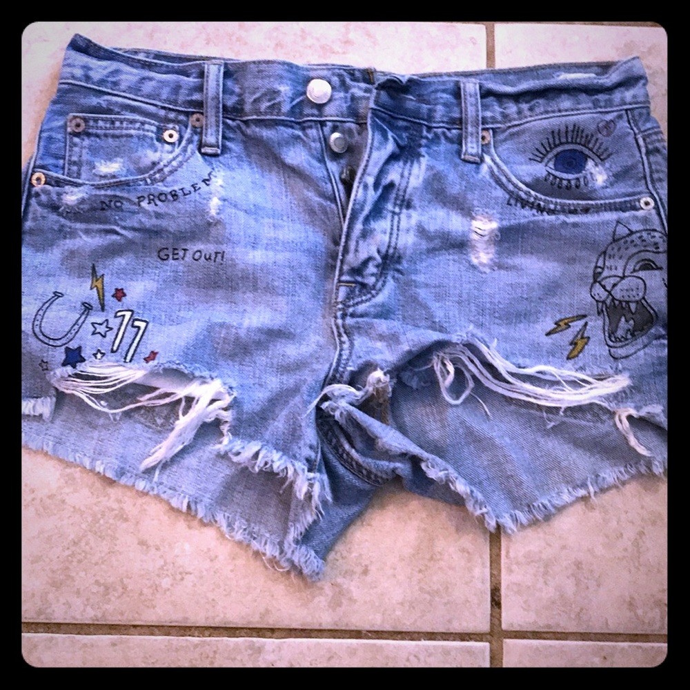 Vintage hi rise size 4 American Eagle rad shorts